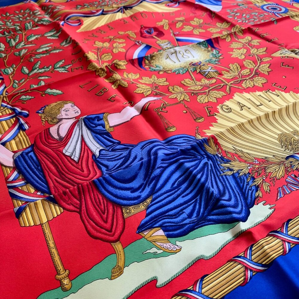 Hermès scarf - Carré 90 
Republique Francaise Liberte Egalite Fraternite NWOT